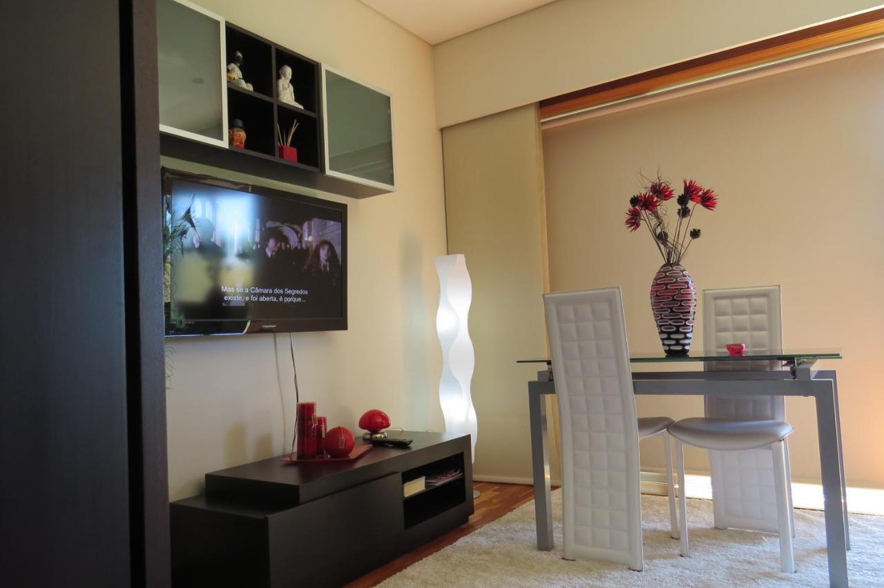 Estudio De Luxo Em Condominio Privado Com Piscina เวียนา โด กัสเตโล ภายนอก รูปภาพ